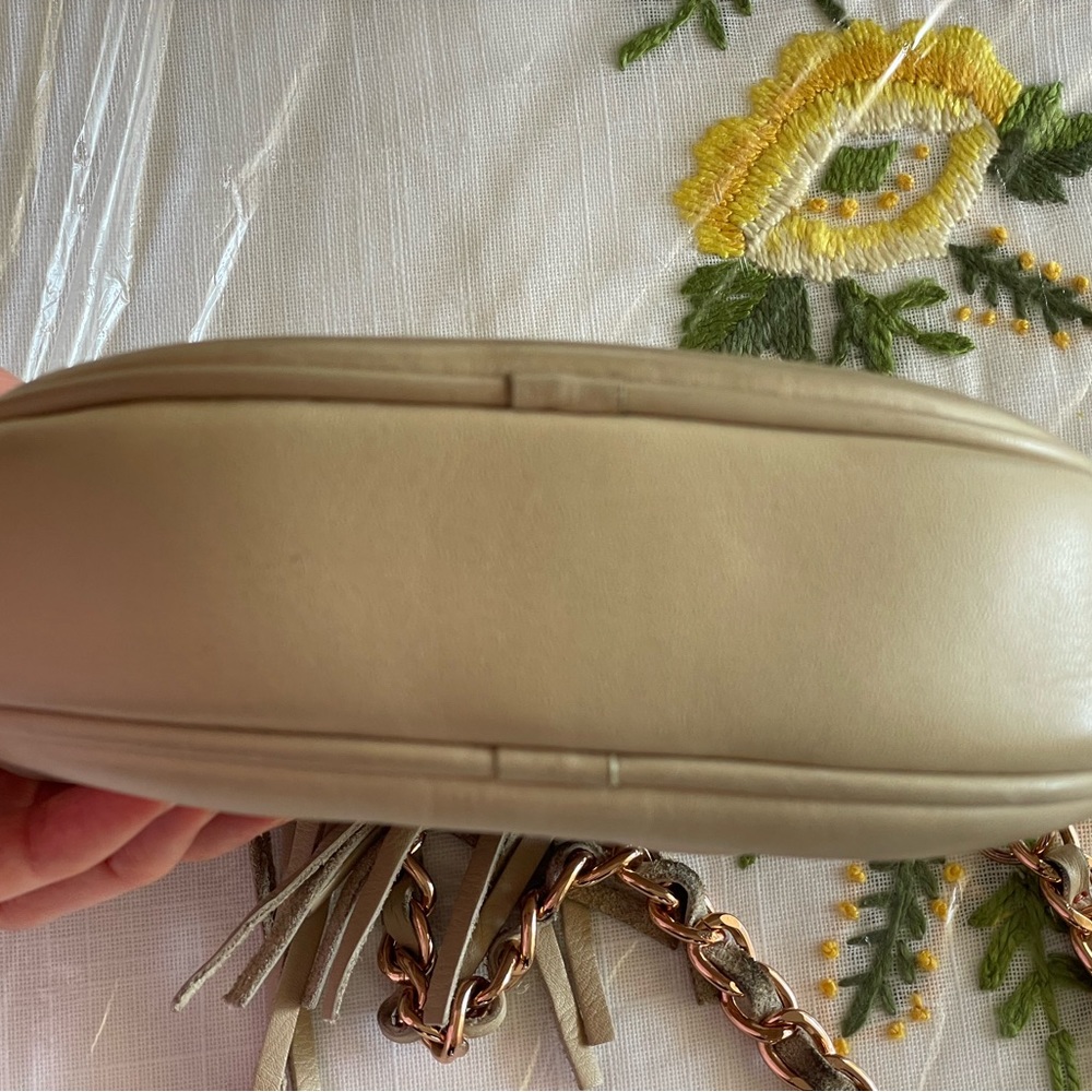 Valentino Purse - Picture 5 of 10